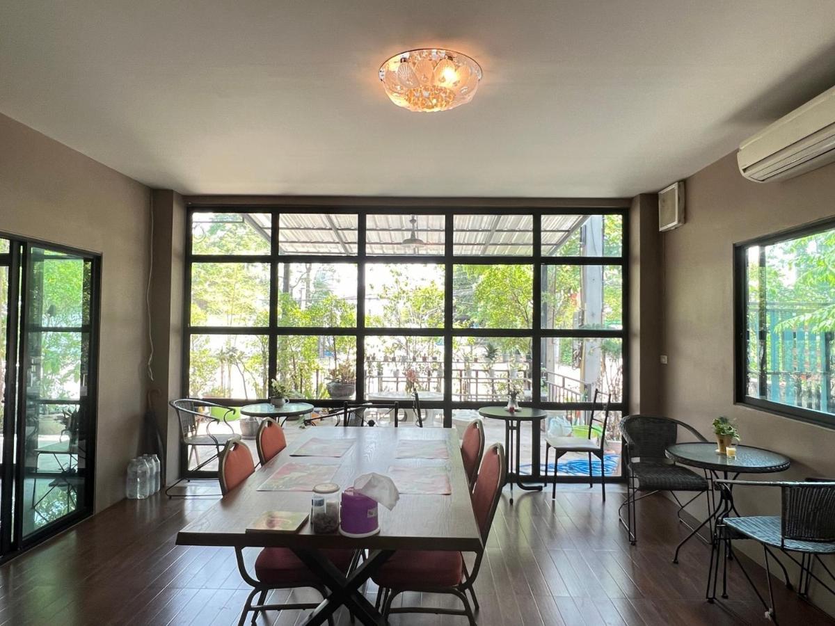 אודון תאני V Tharm Hotel מראה חיצוני תמונה