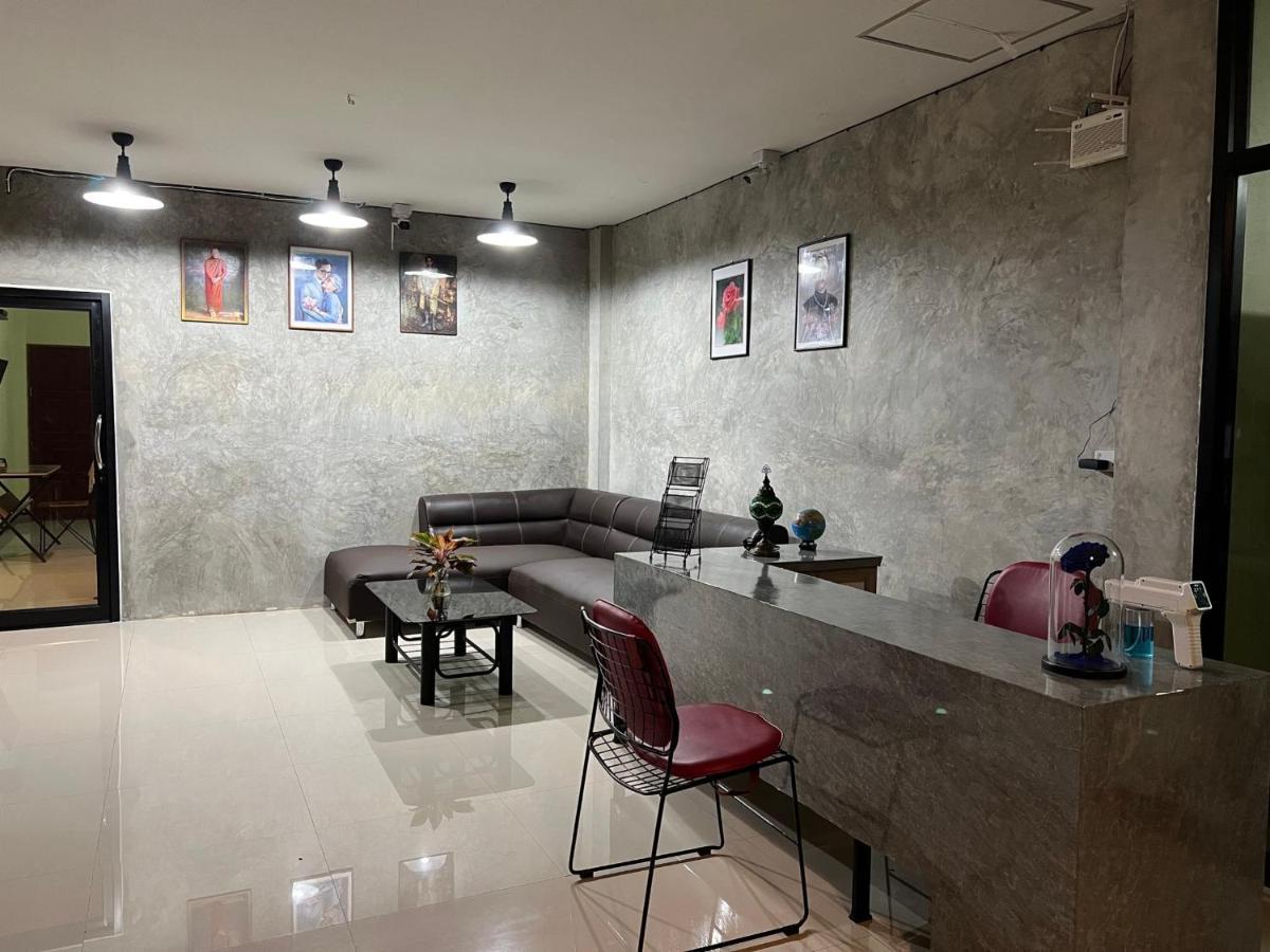 אודון תאני V Tharm Hotel מראה חיצוני תמונה