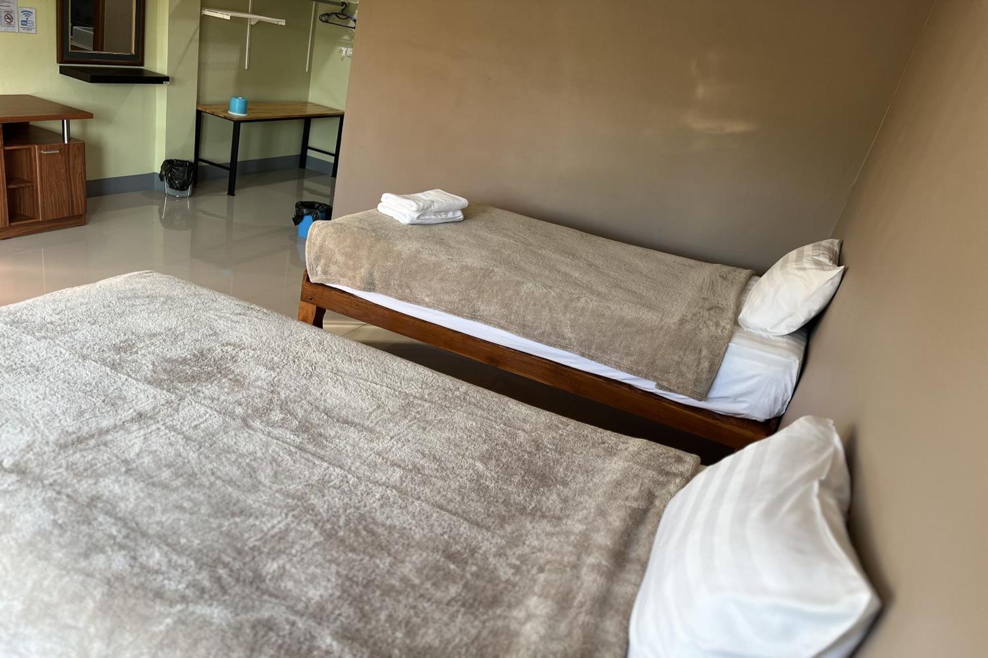 אודון תאני V Tharm Hotel מראה חיצוני תמונה