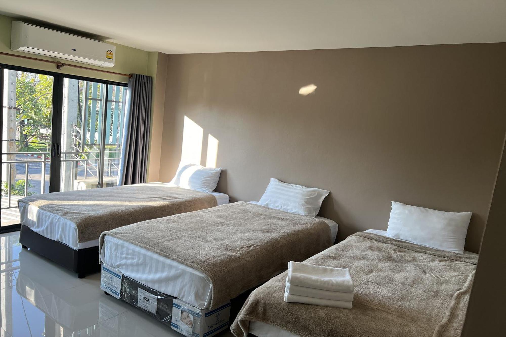 אודון תאני V Tharm Hotel מראה חיצוני תמונה