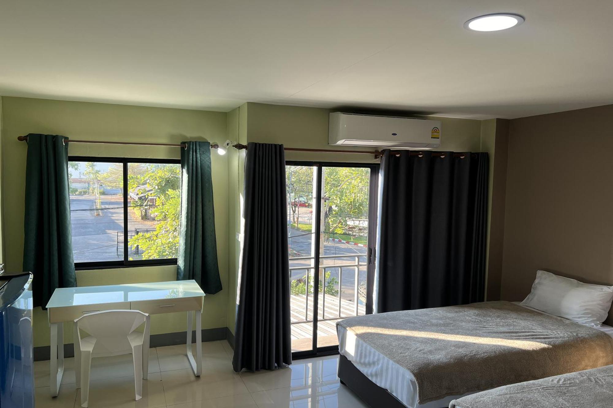 אודון תאני V Tharm Hotel מראה חיצוני תמונה