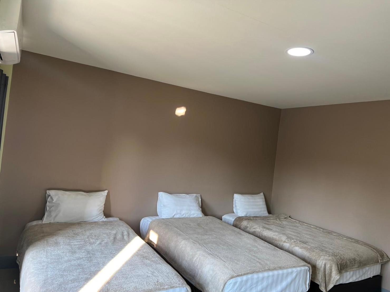 אודון תאני V Tharm Hotel מראה חיצוני תמונה