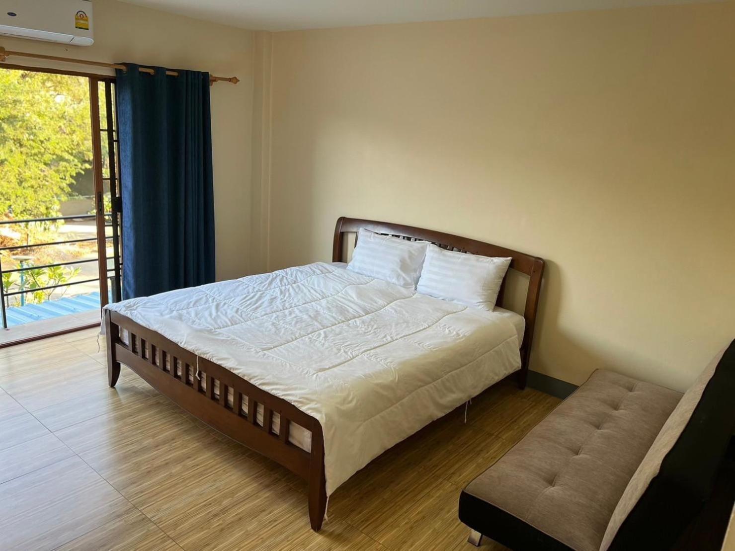 אודון תאני V Tharm Hotel מראה חיצוני תמונה